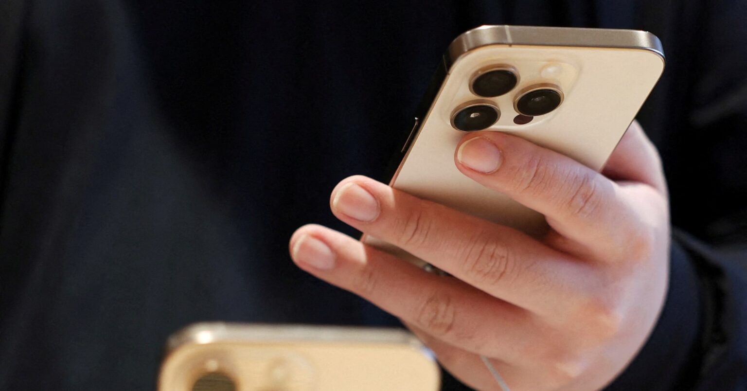 中国の4月スマホ出荷、ｉＰｈｏｎｅなど海外ブランドは小幅増 | ロイター