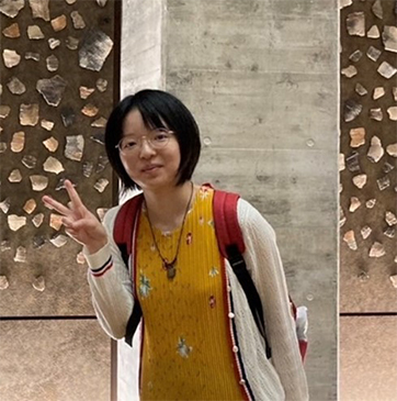 「開講！木彫り熊概論」編著者　田村実咲 氏の写真