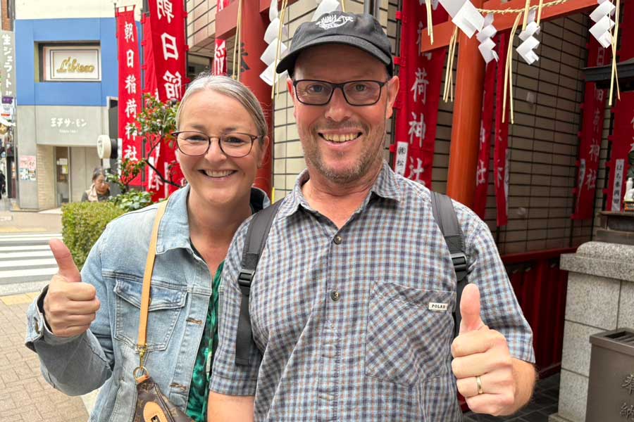 ロングバケーションを楽しんだオーストラリア人夫婦【写真：Hint-Pot編集部】