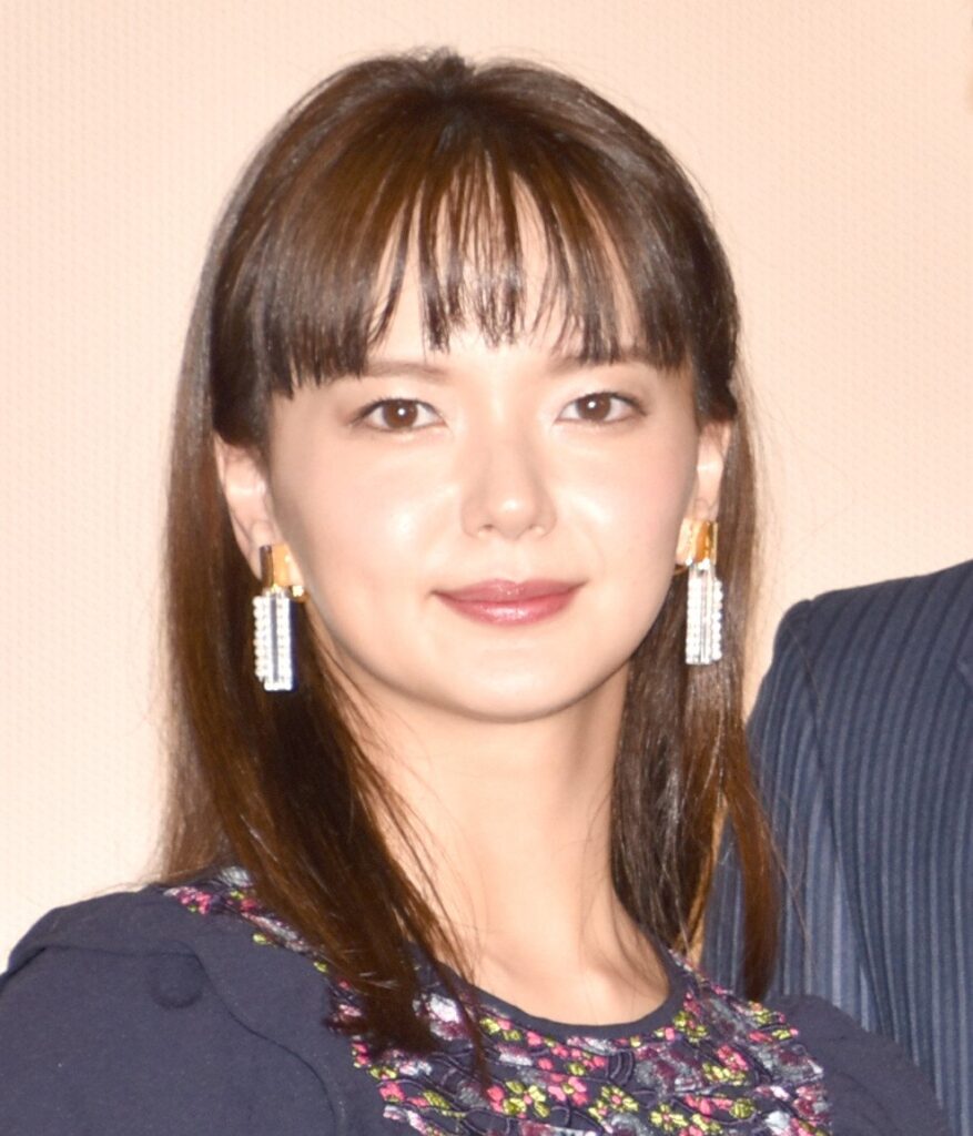 多部未華子“ママ友たち”と貴重3ショット「素敵」「全員美人ですね！」 - ORICON