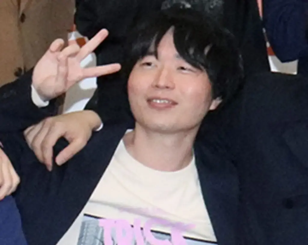 宮崎出身人気芸人　祖父が遺してくれた1000万円をオタ活で使い切り「実家、出禁になってる」― スポニチ Sponichi Annex 芸能