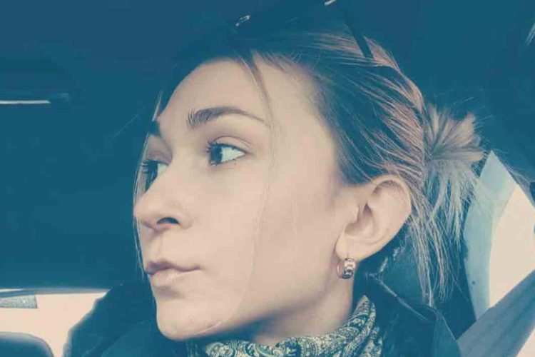 《ロシア勾留中に死亡》「脳や眼球が摘出されていた」「電気ショックの火傷も…」行方不明のウクライナ女性記者（27）、返還された遺体に“激しい拷問の痕”（NEWSポストセブン） - Yahoo!ニュース - Yahoo!ニュース