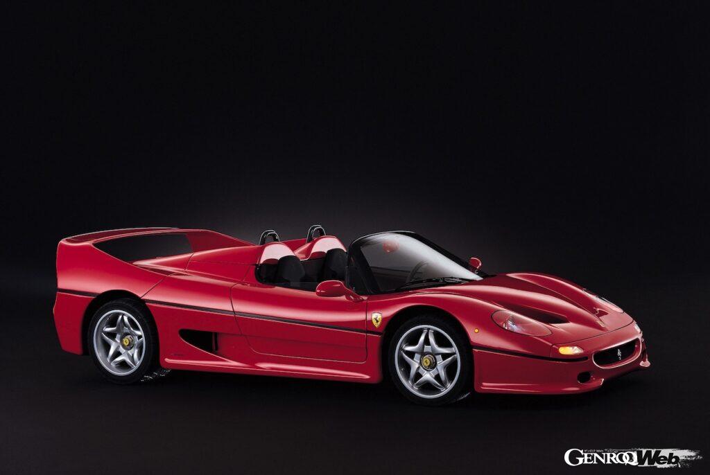 デビュー30周年を迎えた「フェラーリ F50」のエクステリア。