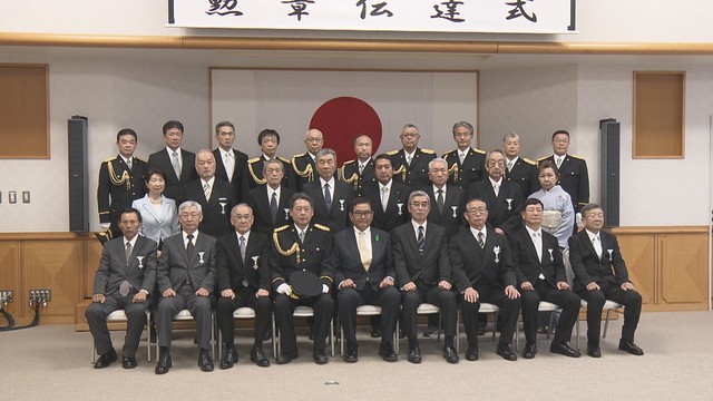 「安心して暮らせる世の中がいちばんの願いです」長年にわたって警察官として活躍した20人に叙勲を伝達 青森県青森市（青森放送） - Yahoo!ニュース - Yahoo!ニュース