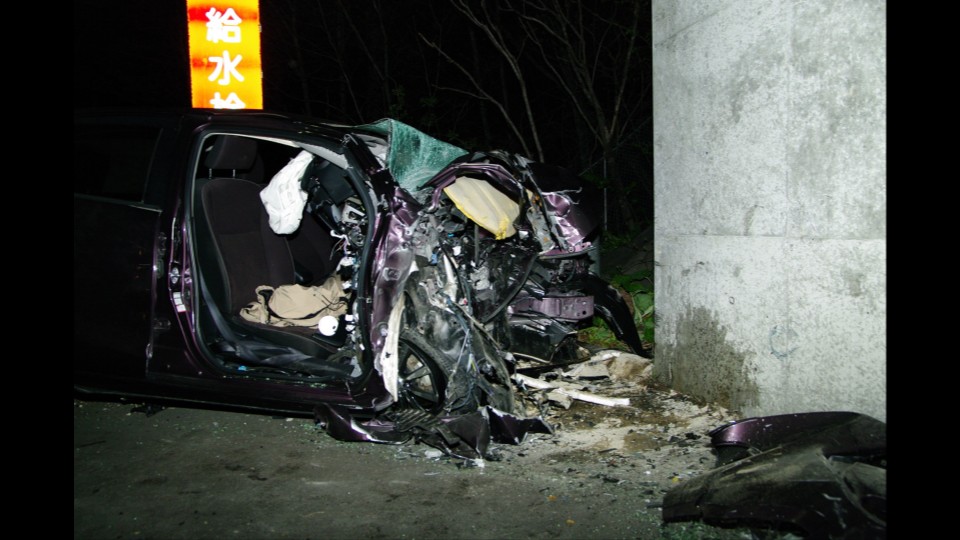 道東自動車道のトンネル入り口の壁に乗用車が衝突 運転していた45歳の男性が搬送先の病院で死亡 北海道白糠町・鍛高トンネル（HBCニュース北海道） - Yahoo!ニュース - Yahoo!ニュース