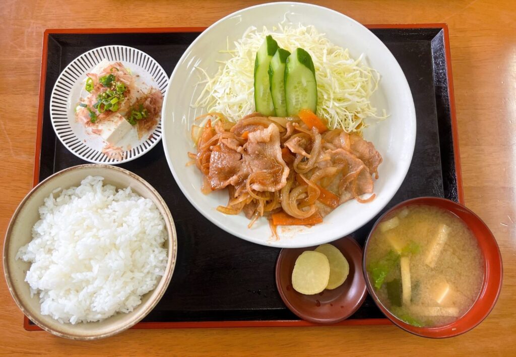 「秋田県の定食の名店」あなたが一番好きな店はどこ？ 開店待ちの行列ができるホルモン定食が名物のお店などを紹介！（ねとらぼ） - Yahoo!ニュース - Yahoo!ニュース