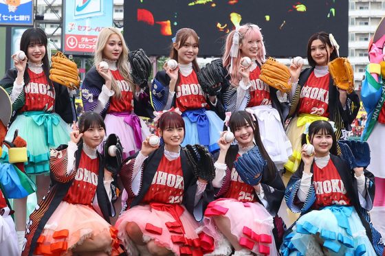 仙台に降臨した9人の”女神”「可愛かった!」 一糸乱れぬ同時投球に興奮「かっこよかった!」 | Full-Count 仙台に降臨した9人の"女神"「可愛かった!」 一糸乱れぬ同時投球に興奮「かっこよかった!」 | Full-Count