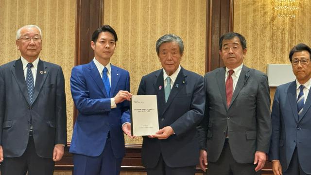 「北海道新幹線への支援、骨太の方針に」自民・森山幹事長に知事要望（朝日新聞） - Yahoo!ニュース - Yahoo!ニュース