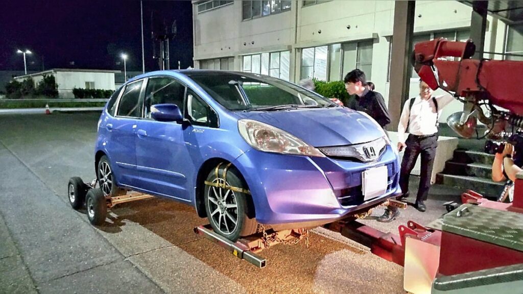 新名神逆走事故、「外免切替」で免許取得したペルー国籍の男を危険運転致傷の疑いで再逮捕 - 読売新聞オンライン