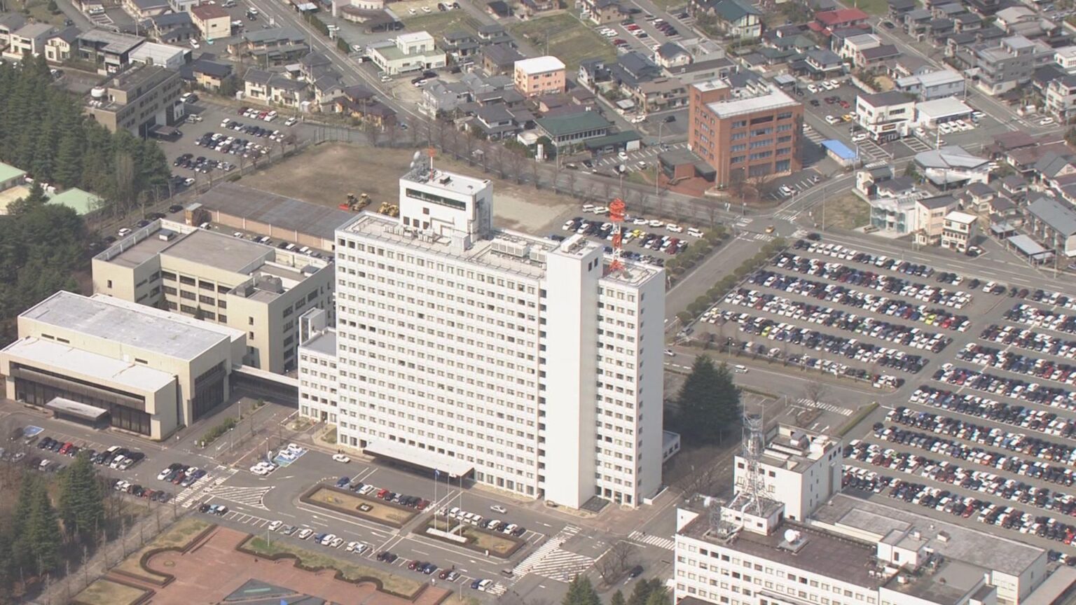 【速報】山形県の人口が100万人を割る 他に100万人以下の県は?一番人口が少ない県は?次の100万人割れは? 県が調査結果を発表 山形が100万人を下回るのは105年ぶり 少子高齢化の影響大きく（テレビユー山形） - Yahoo!ニュース - Yahoo!ニュース