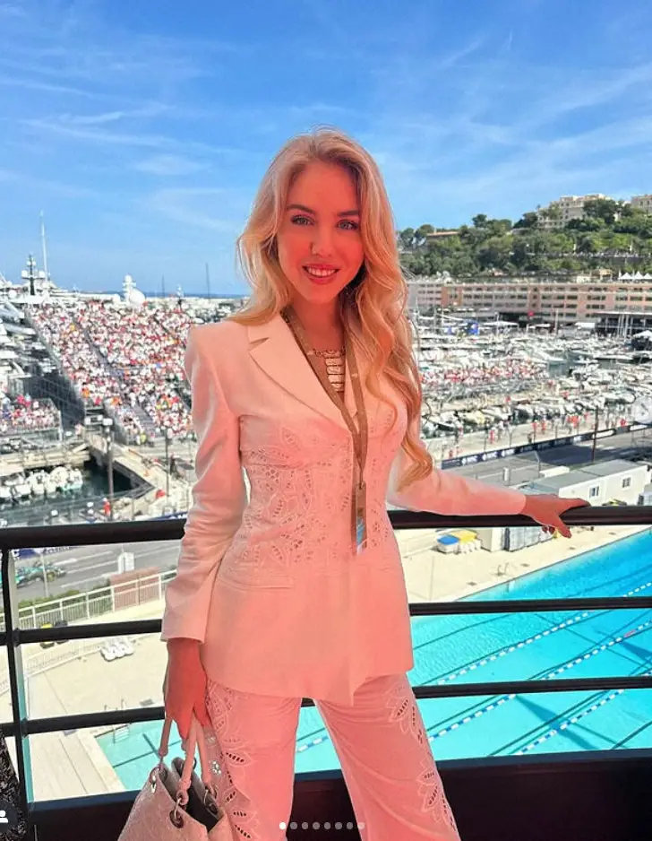 イタリアの美人王女　バイク事故で入院　頭から壁に激突「生きてて本当にラッキー」痛々しい入院ショットも - スポニチ Sponichi Annex 芸能