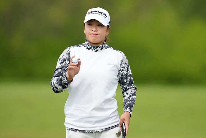 ＜速報＞西郷真央が「66」、通算8アンダーの単独首位でホールアウト　午後組の渋野日向子、竹田麗央がバーディ発進（ゴルフ総合サイト ALBA Net） - Yahoo!ニュース