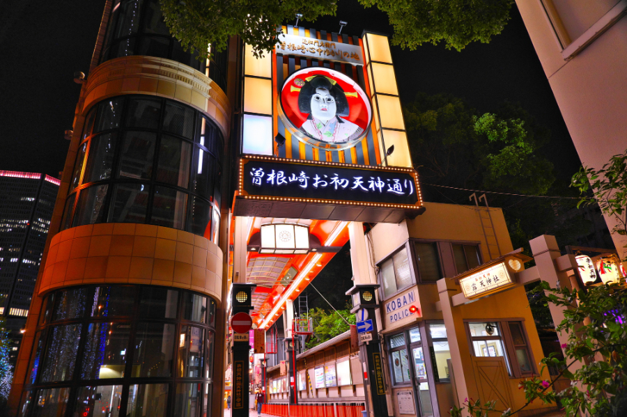 人間が演じたら絶対にできない──大阪で触れる「文楽」の魅力を、日本文化に詳しい作家が語る | J-WAVE NEWS