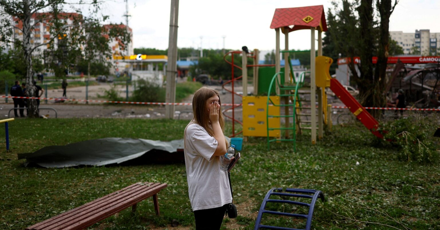 焦点：フェイクニュース駆使するロシア、ウクライナ侵攻で住民にデマ拡散 | ロイター