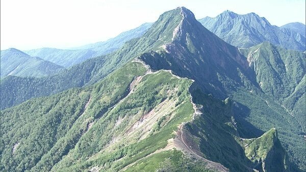 八ヶ岳連峰赤岳付近で遭難 男性が死亡 同行者とはぐれ、斜面で倒れている状態で発見 大型連休、山岳遭難相次ぐ 長野県内で26件発生、死者5人に