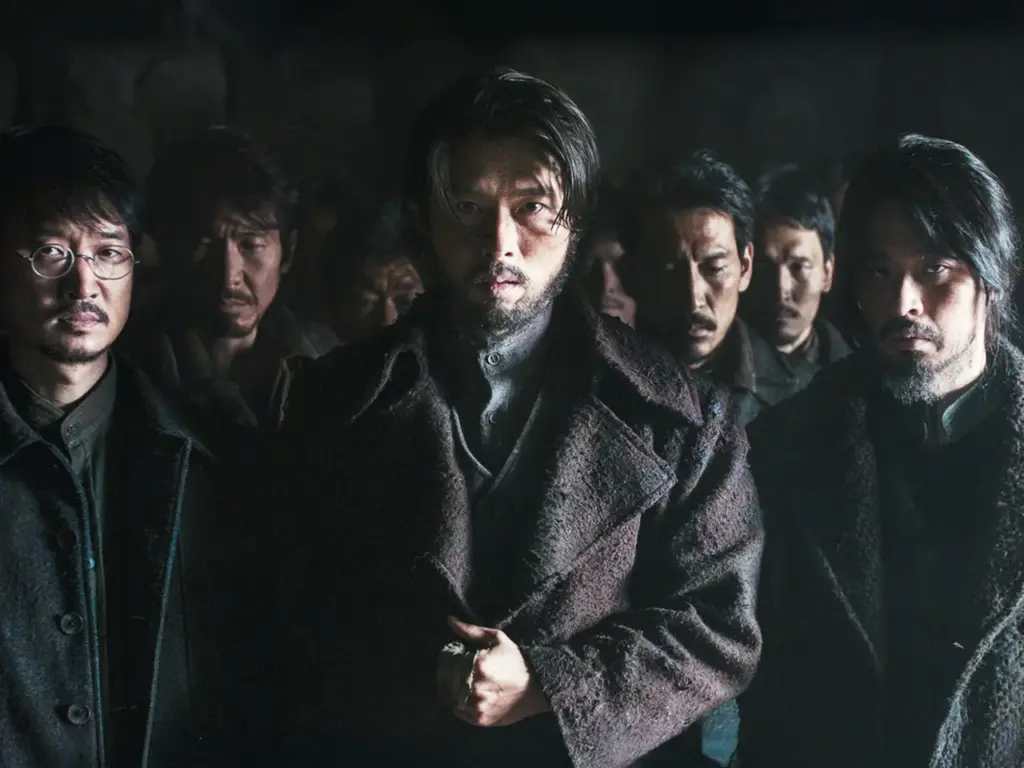 韓国観客動員数4週連続第1位『ハルビン』、ヒョンビン＆イ・ドンウクら豪華キャスト陣から日本のファンへメッセージ映像到着！ | Hwaiting（ファイティン）