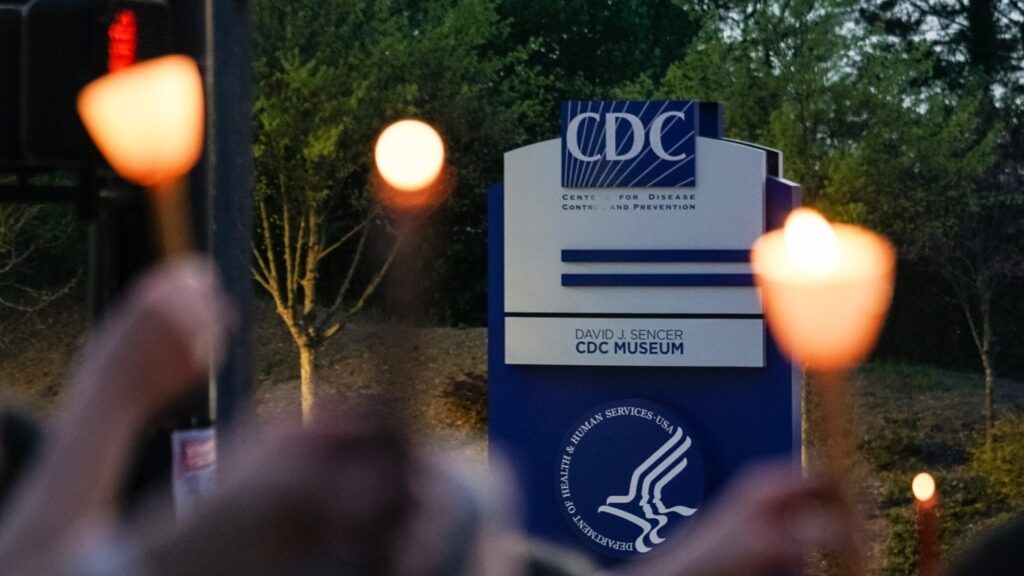 病気が広がっています。 CDCは数ヶ月前のように一般の人々に警告していません