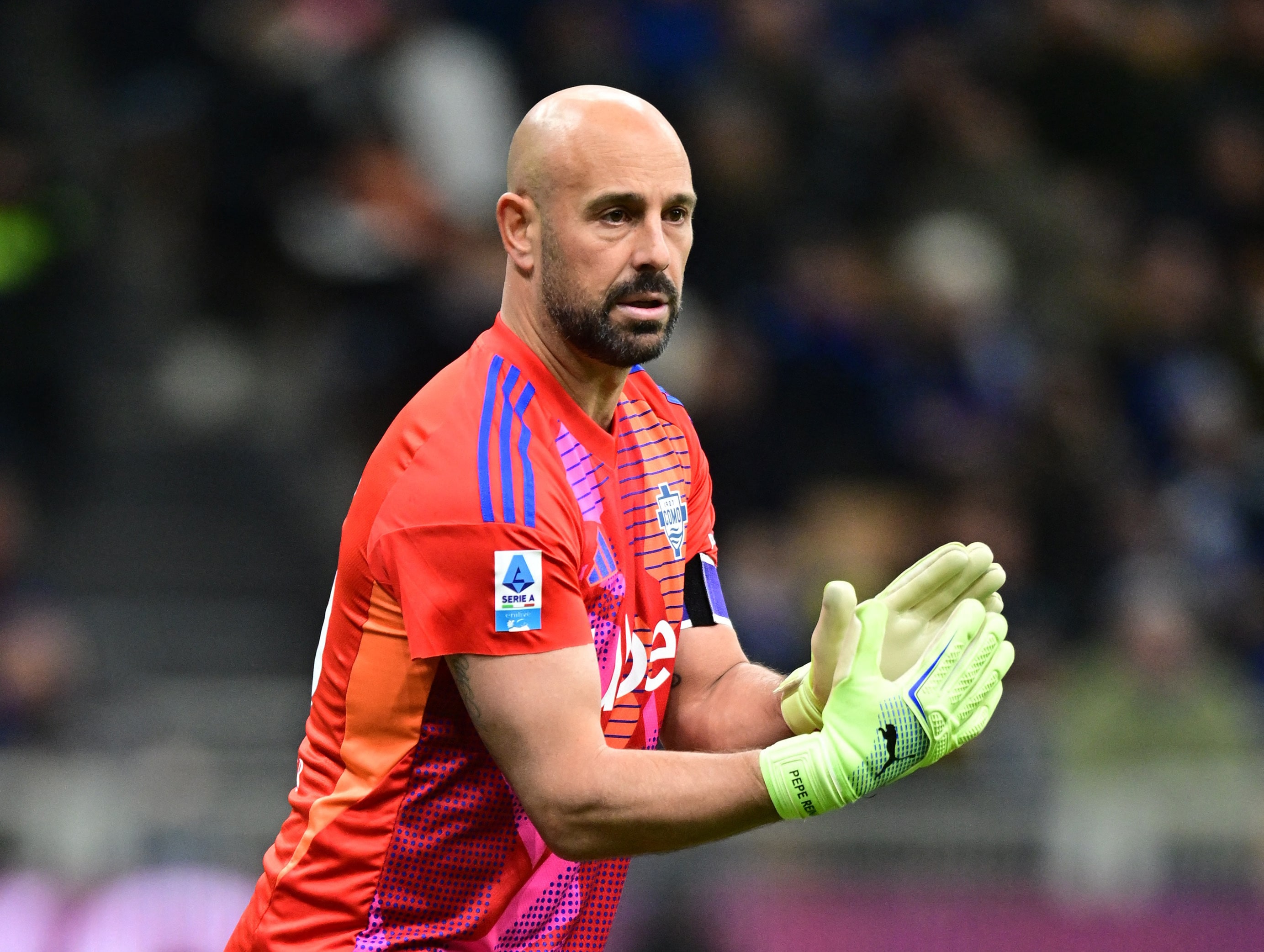 サッカー＝ＧＫレイナが今季限りで引退、元スペイン代表