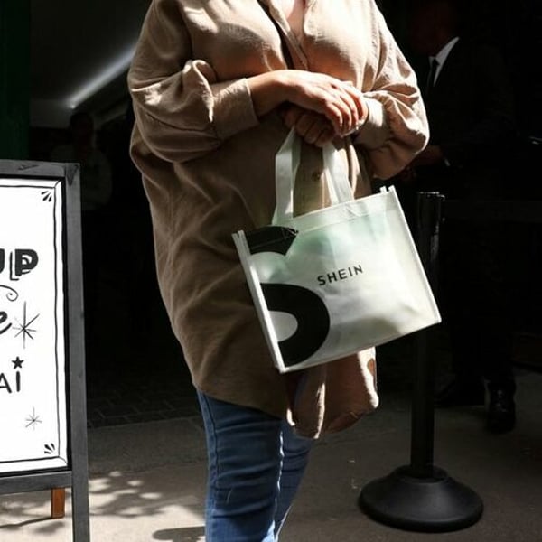 シェイン：EUの手数料とフランスの罰則でフランスの価格が上昇する可能性 - FashionNetwork 日本