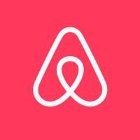 ポーランドのプロパティエージェントとAirbnbによって5分間の通知でキックアウト
