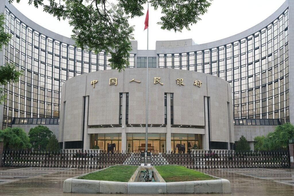 中国人民銀が今年初の預金準備率引き下げ、約1兆元の長期流動性を供給