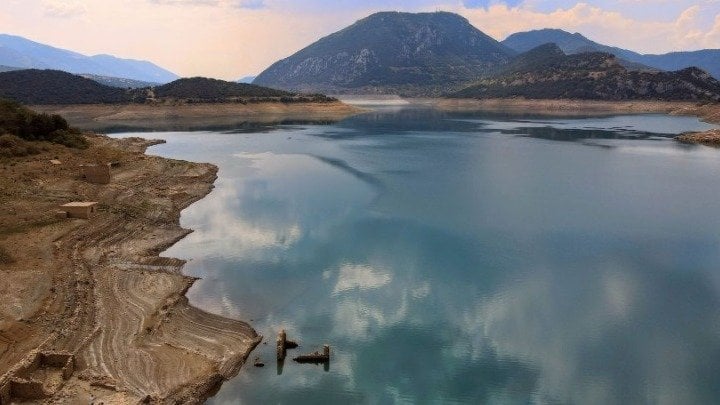 SOS Water Scarcity：世界で19位のギリシャは、水欠乏症のリスクがあります