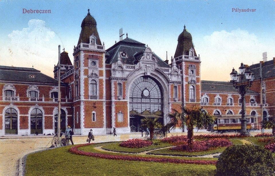 Debrecen Palyaudv Regenと今