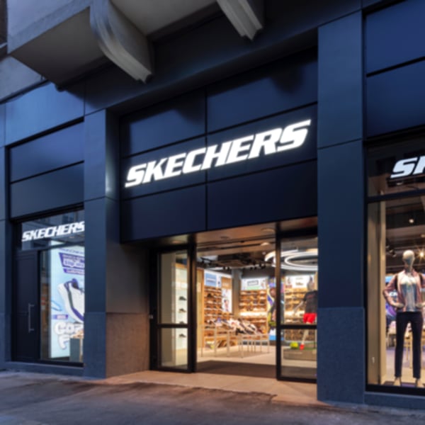 スケッチャーズ、パフォーマンス・リテールのコンセプトをヨーロッパに拡大 - FashionNetwork 日本