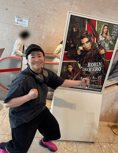 「おもしろかったー！！！」ハリセンボン近藤春菜、ミュージカル 『ROBIN THE HERO』に大興奮！ | 話題の投稿