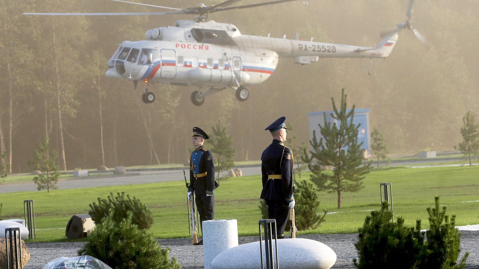 主張は、プーチンのヘリコプターに対するウクライナの攻撃と想定されている。プーチンが5月20日にKurskにいたことに異議を唱えることはありませんが、彼がそこにいたときに起こった、または起こらなかったことは、主要な競合のポイントがあります。