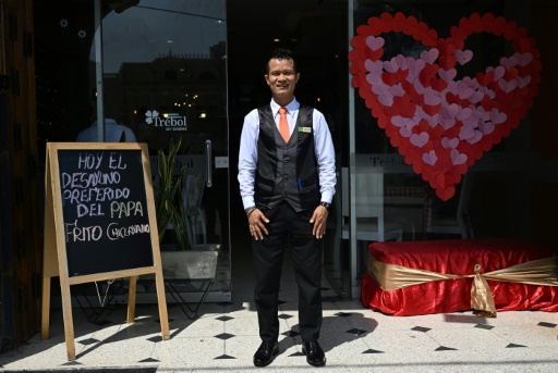 Blessings but not tips from Pope Leo at Peru diner