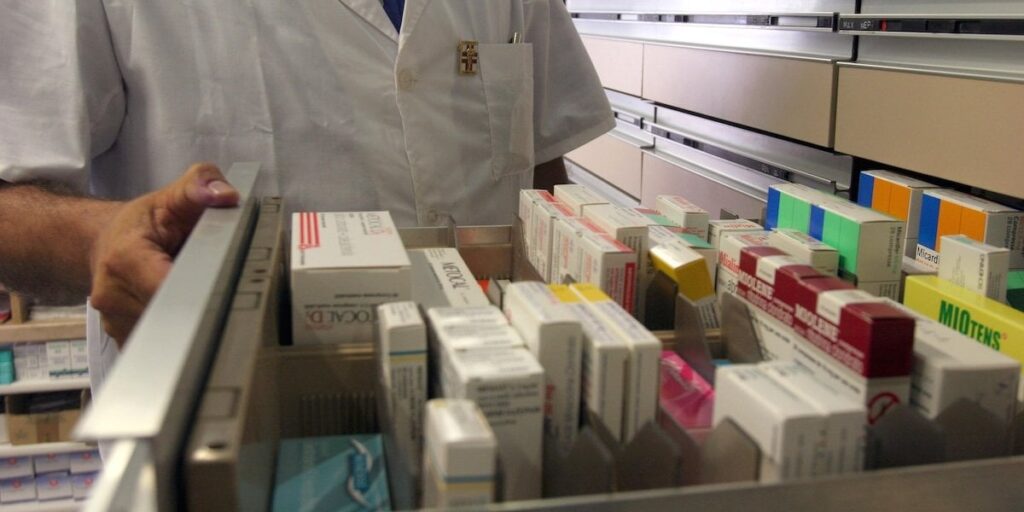 エミリア・ロマーナでは、必須薬物にも貢献しています エミリア・ロマーナでは、必須薬物にも貢献しています