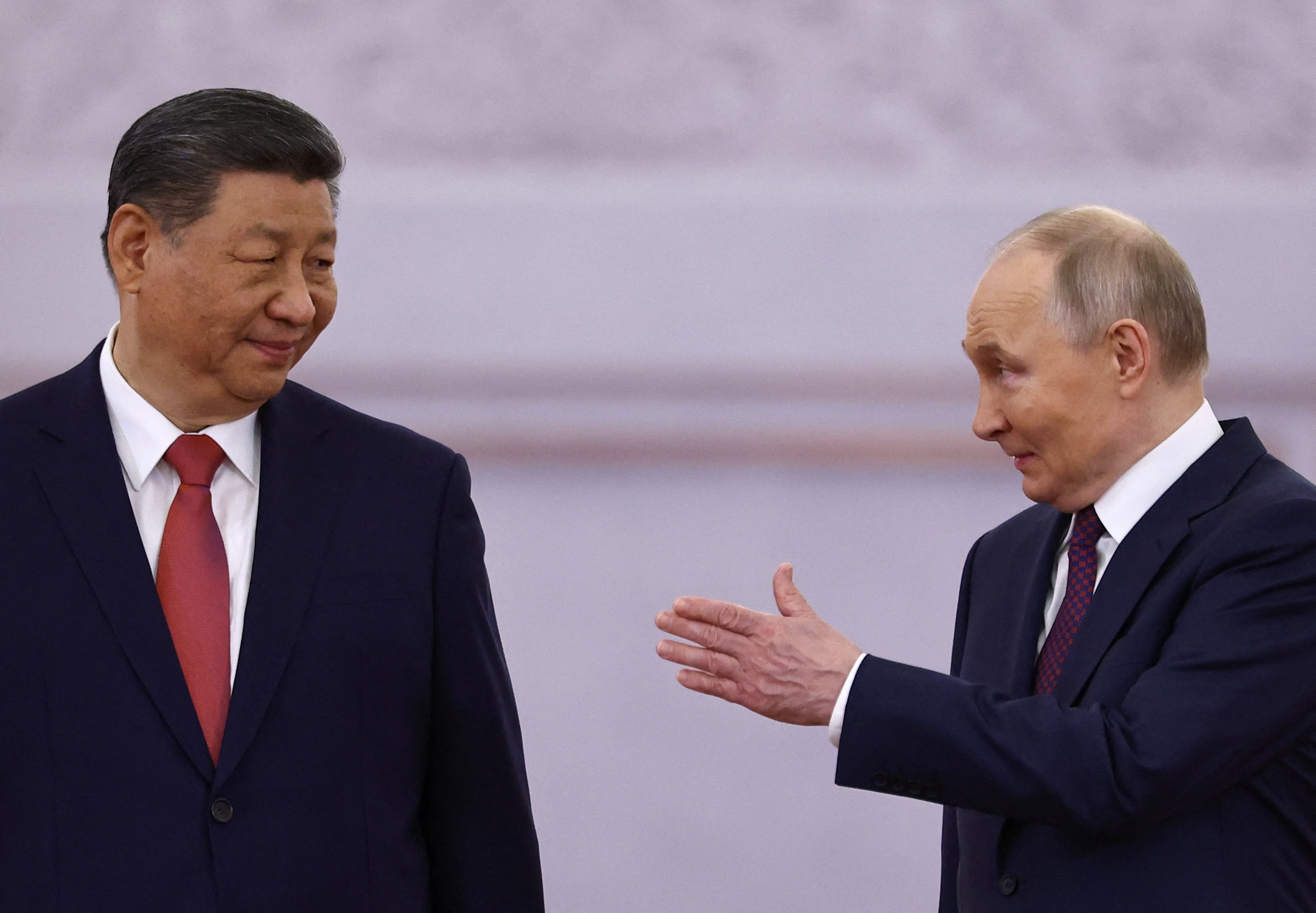 プーチン大統領、訪ロした中国国家主席をクレムリンで出迎え