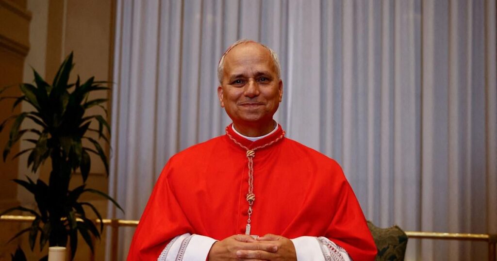 ローマ新教皇にプレボスト氏　初の米国出身 - 日本経済新聞