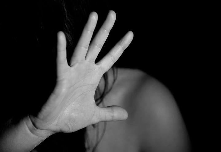殺人に関するDDLに対する80人の法学者のメロニへの手紙：「それはプロパガンダであり、象徴的な法律であり、文化と予防を無視します」