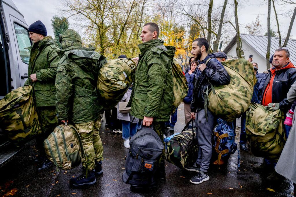 ロシアは、戦争の採用の中で記録的な260万人の労働者不足に直面しています