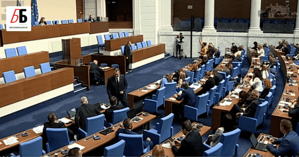 ガーブと偉大さは、RevivalとMRF娘から国会議員の免責を救った