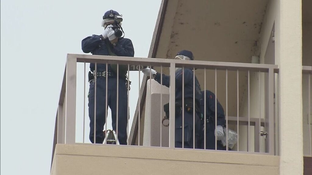「9階から飛び降りた」マンション駐車場で倒れていた10代女性が死亡 現場にいた2人の10代男性「自殺サイトで知り合った」 大阪・枚方市