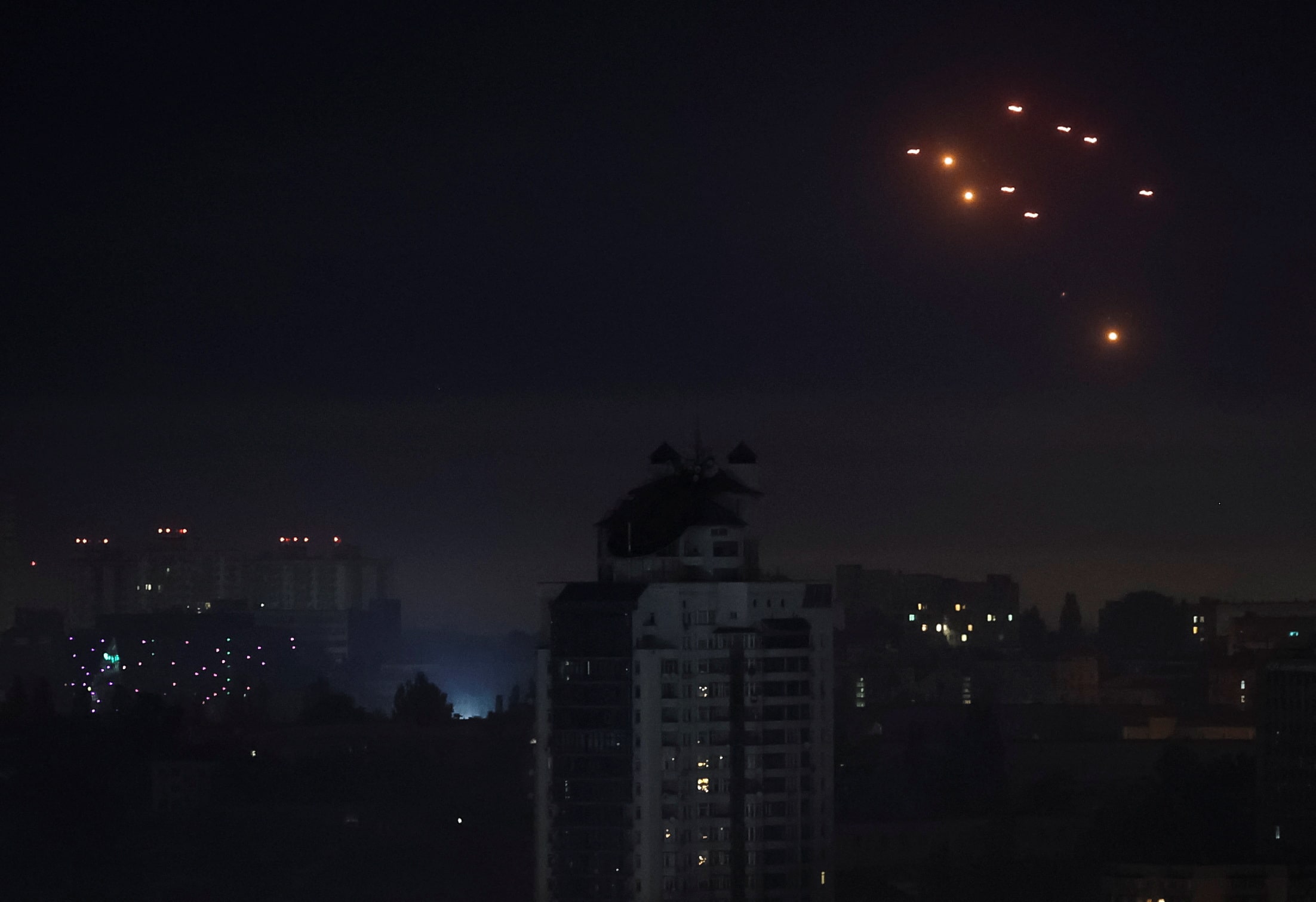 ロシア軍、無人機60機でウクライナ攻撃　規模は縮小