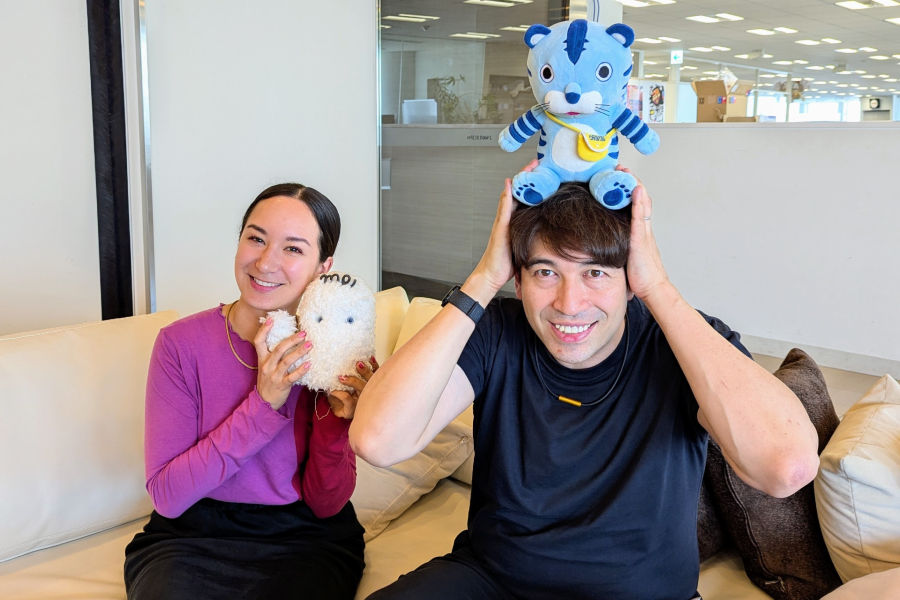 「地図・スマホ・高速道路を禁止」で日本縦断！ アメリカ人ふたりの挑戦で見えた、日本人の優しさ | J-WAVE NEWS