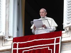 「全てが市場の自由によって解決できるわけではない」ローマ教皇フランシスコ、"オマハの賢人"ウォーレン・バフェットに同調 | Business Insider Japan