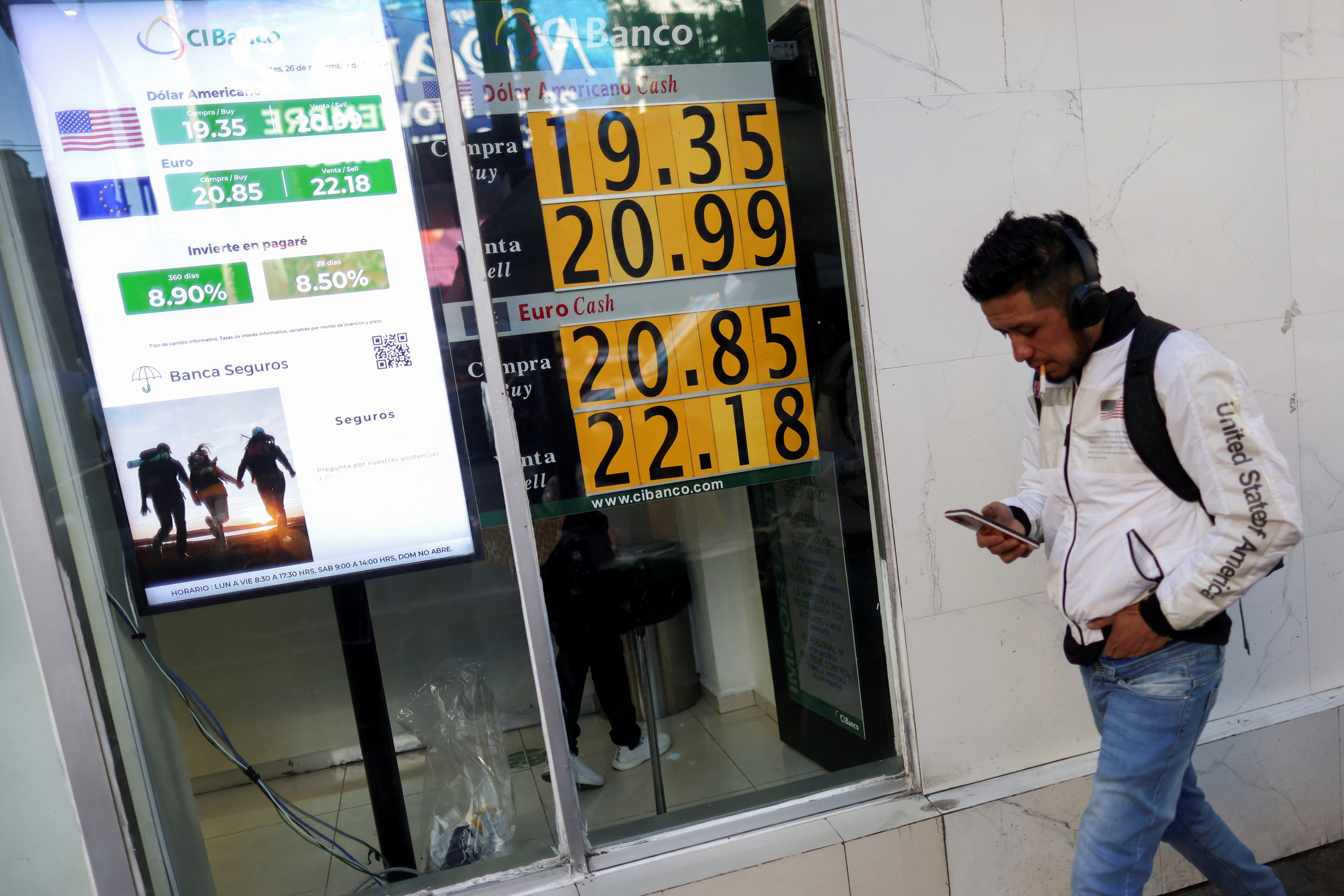 メキシコ中銀が0.5%利下げ、政策金利8.5% 追加緩和示唆