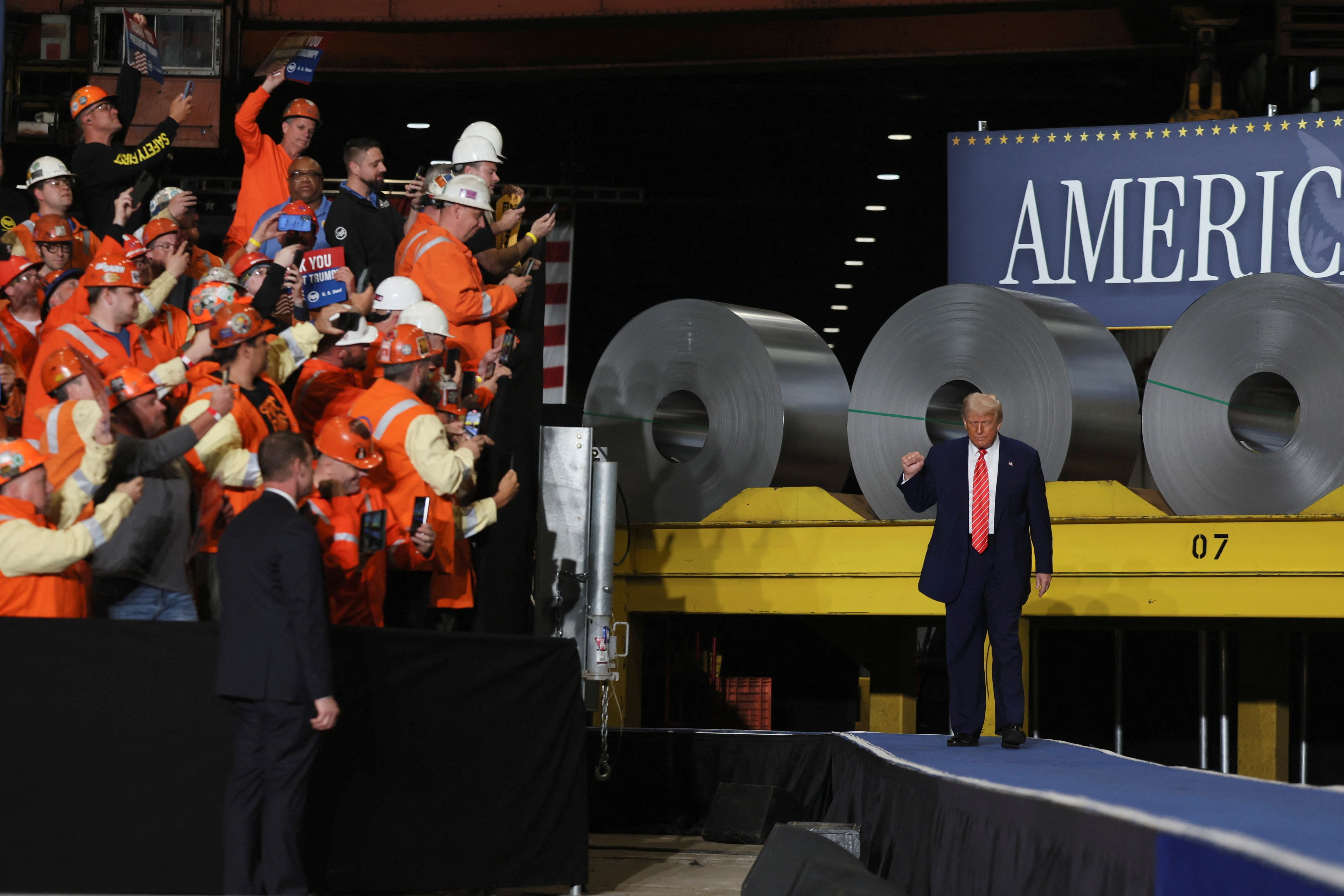 鉄鋼関税、2倍の50%に引き上げへ トランプ米大統領が表明