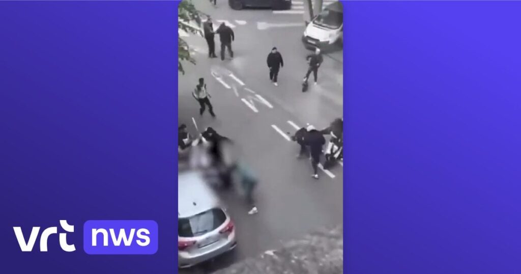 クラブサポーターはブリュッセルで物事を攻撃します：1人が暴力的な対立で負傷しました| VRT NWS：ニュース
