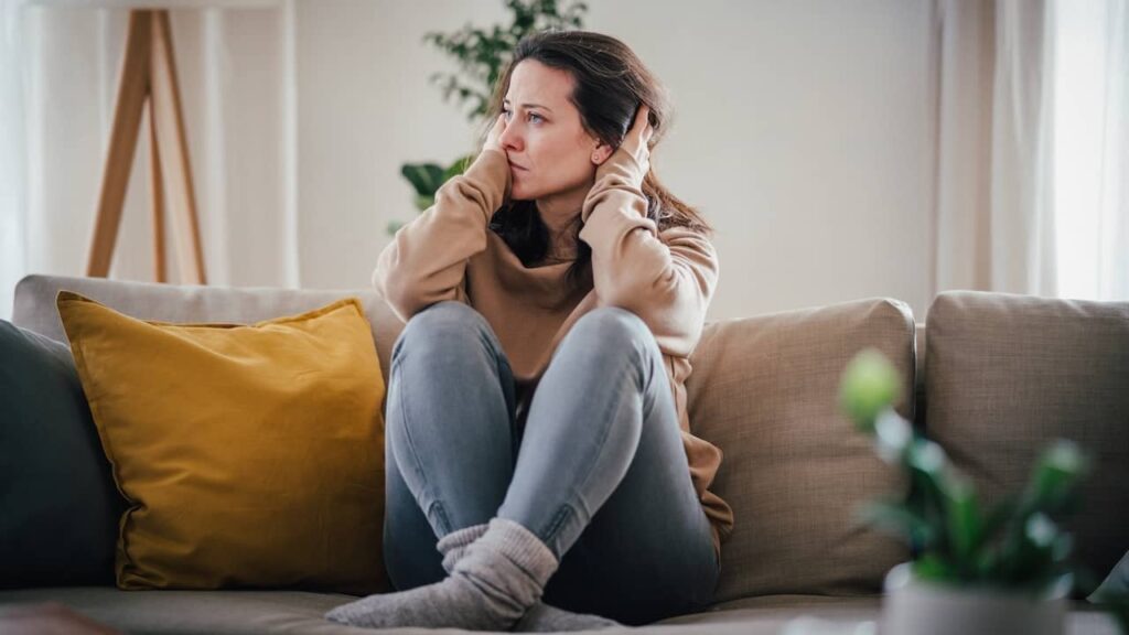 30年までの女性の自殺の数は、以前はそれほど高くありませんでした