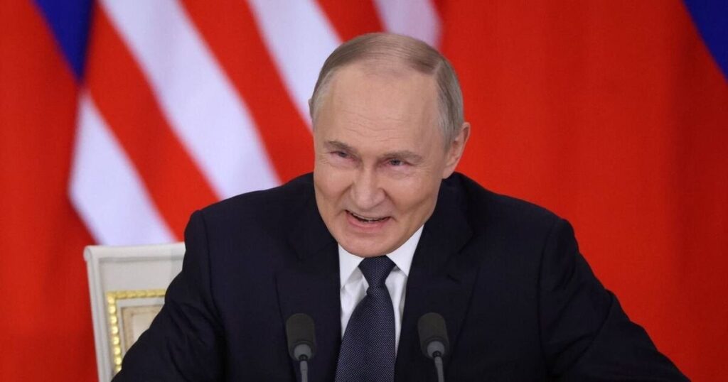 プーチン大統領は、暗殺の試みを恐れているという噂の中で、彼の代わりにウクライナの和平交渉に「化学兵器」容疑者を送る