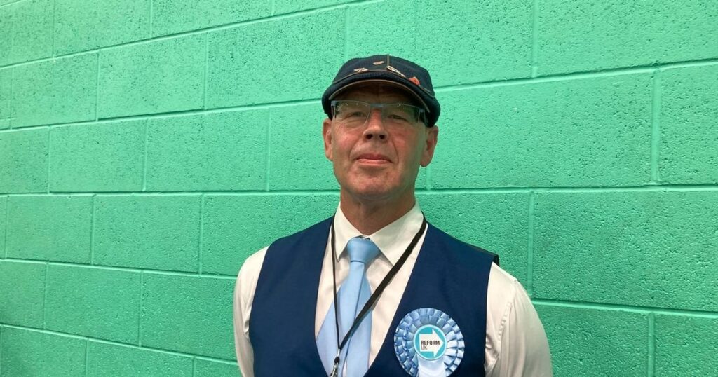 英国の補欠選挙の改革スタッフォードシャー納税者£27k