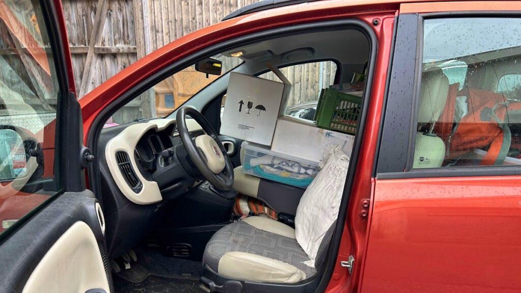 車の「seitenscheibe」と見なされるものは何ですか？