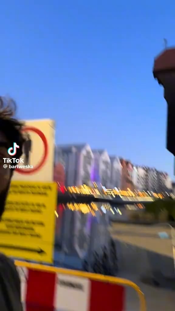 この男はkurwas。