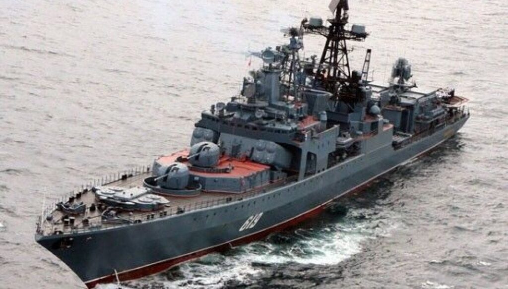 アップグレードされた駆逐艦は、バレンツ海に潜水艦を狩ります